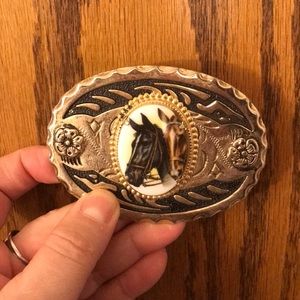 Belt buckle